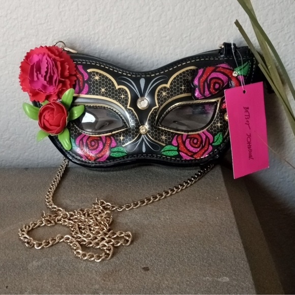 Betsey Johnson masquerade crossbody - Picture 2 of 8